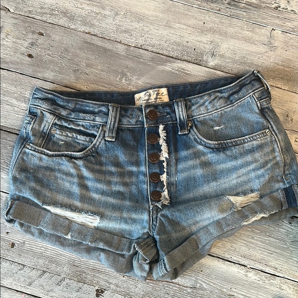 Free People Blue Jean Shorts Distressed Cut-Off Style - Picture 1 of 7